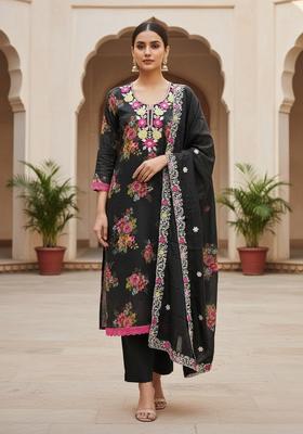 Black Embroidery Silk Salwar Kameez