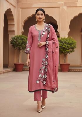 Pink Embroidery Georgette Salwar Kameez