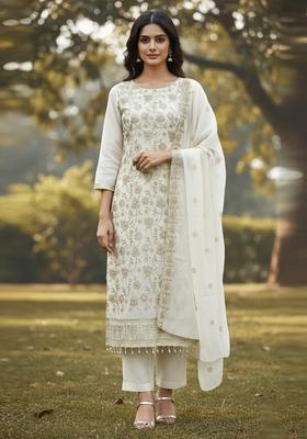 White Embroidery Georgette Salwar Kameez