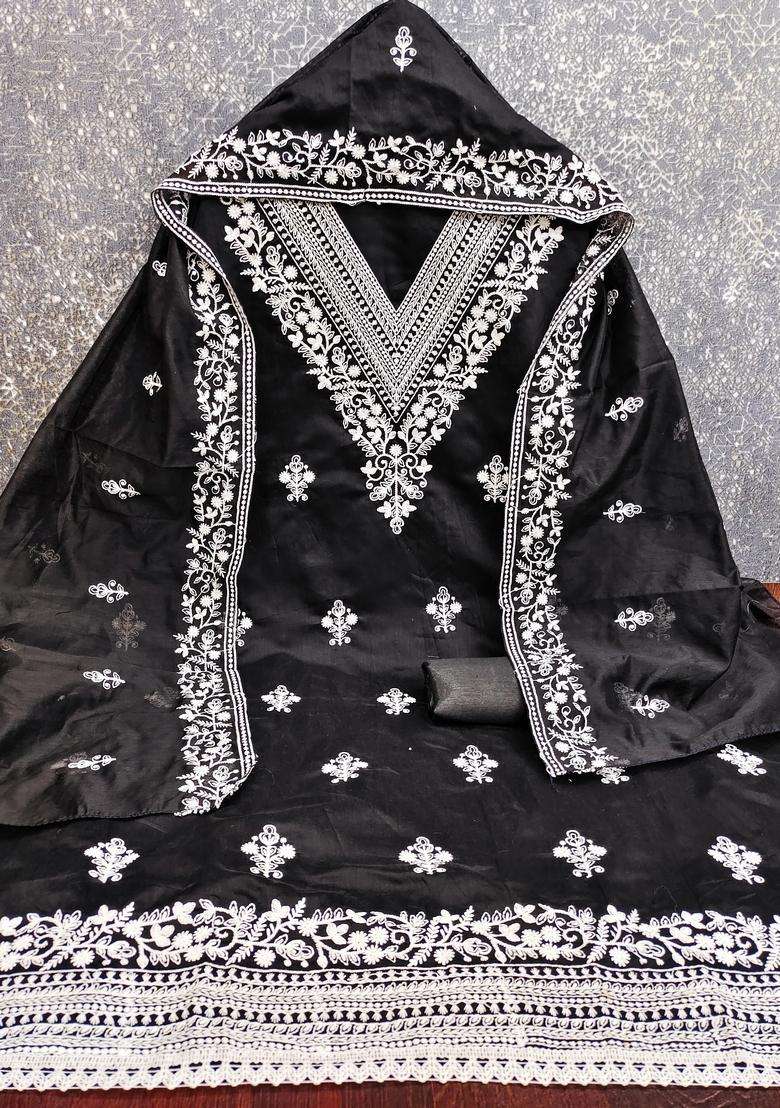 Black Embroidery Cotton Salwar Kameez - Indya