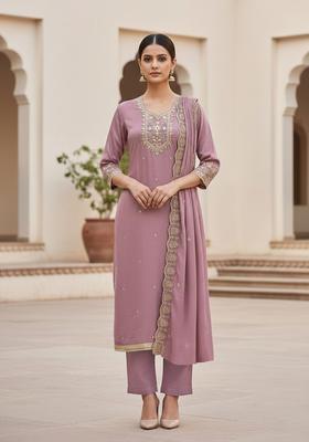 Lavender Embroidery Vichitra Salwar Kameez
