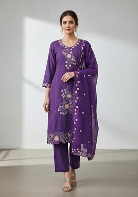 Purple Embroidery Viscose Salwar Kameez