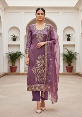 Lavender Embroidery Organza Salwar Kameez