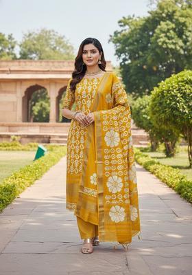 YELLOW Motif Silk Salwar Kameez