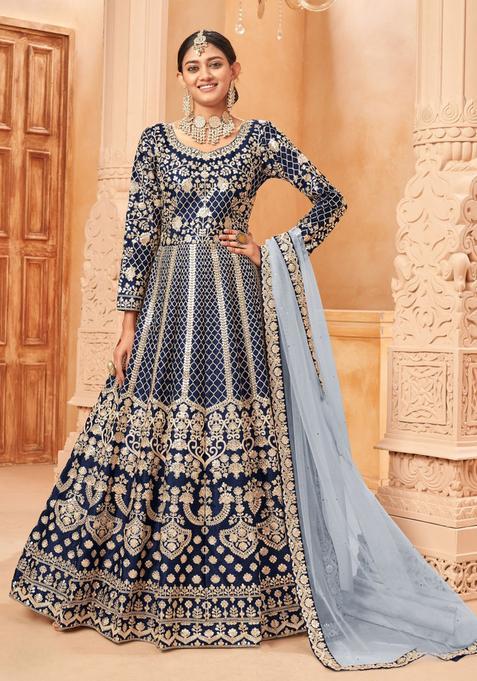 Blue Embroidery Silk Kurta Set