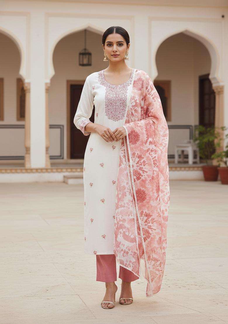 Peach Embroidery Cotton Kurta Set - Indya
