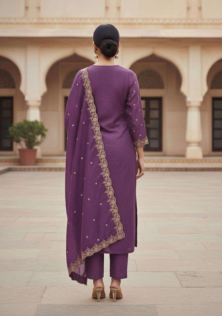 Lavender Embroidery Silk Kurta Set - Indya