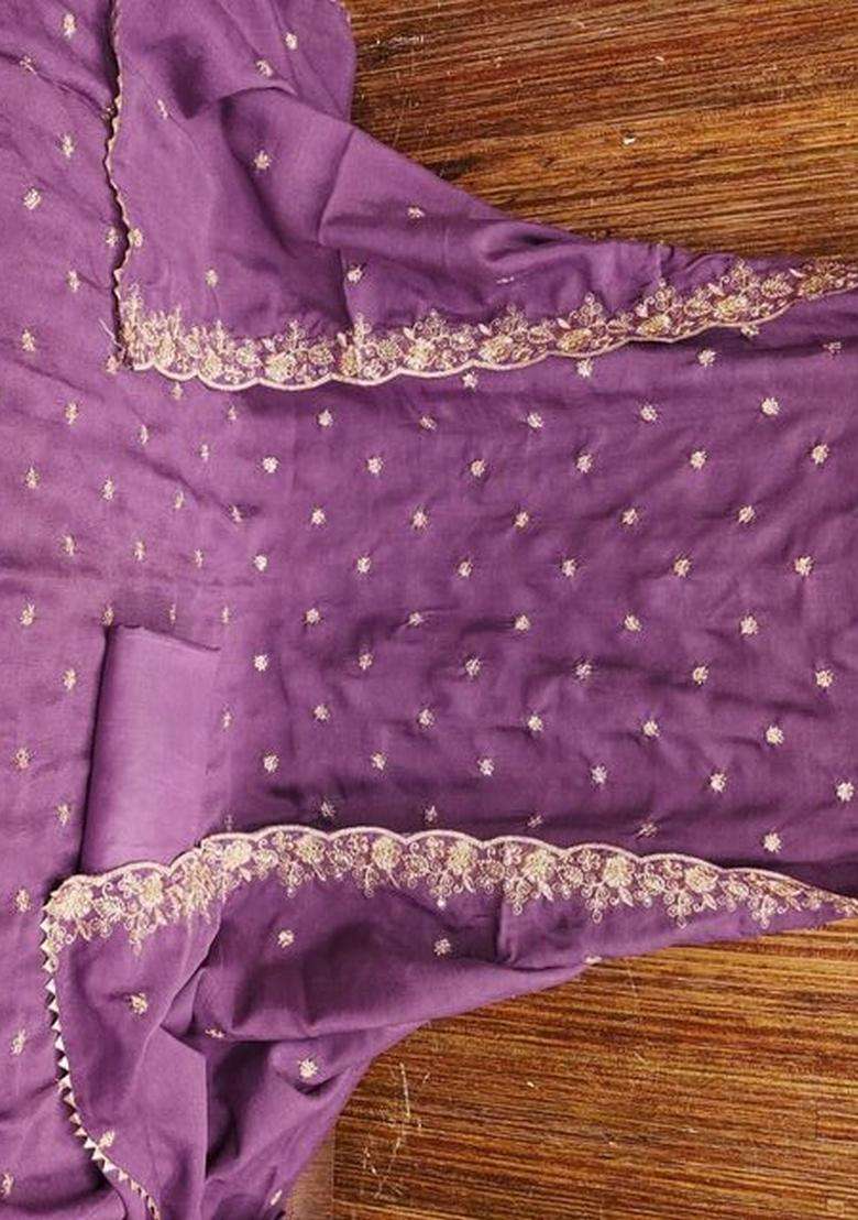 Lavender Embroidery Silk Kurta Set - Indya