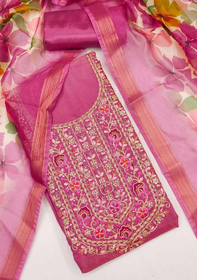 Pink Embroidery Chanderi Kurta Set - Indya