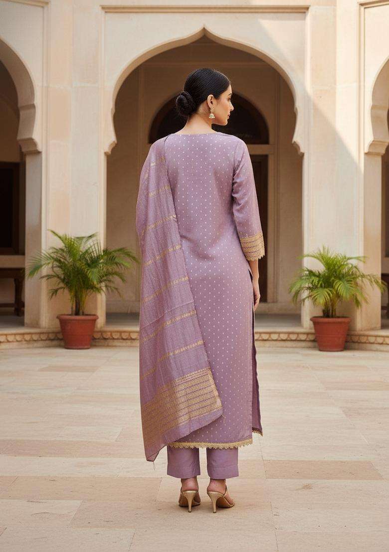 Lavender Embroidery Chanderi Kurta Set - Indya