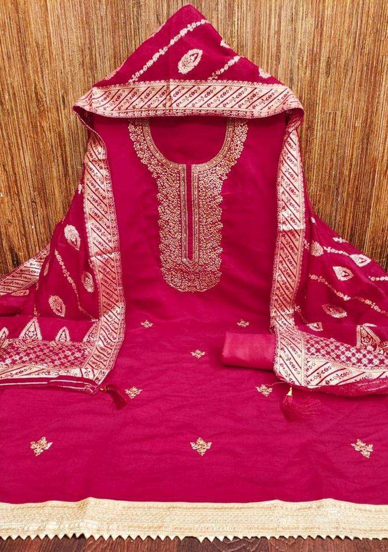 Magenta Embroidery Silk Kurta Set - Indya