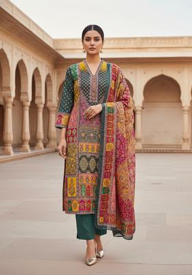 Grey Embroidery Crepe Kurta Set