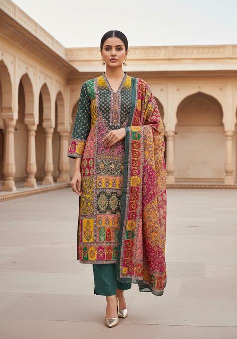 Grey Embroidery Crepe Kurta Set