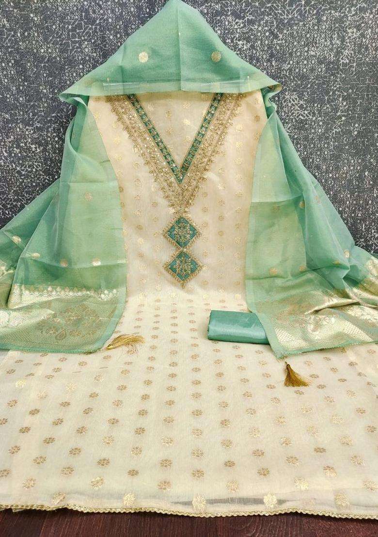 Sea Green Embroidery Silk Kurta Set - Indya
