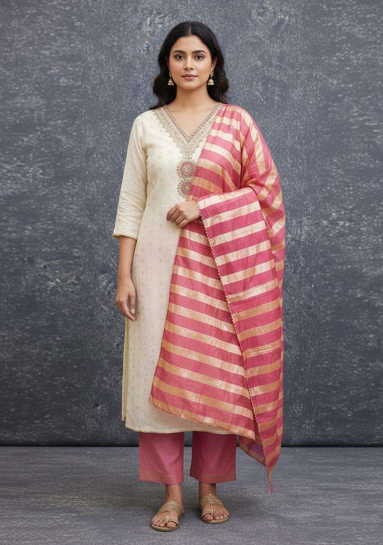 Pink Embroidery Silk Kurta Set - Indya