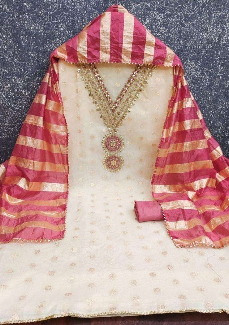 Pink Embroidery Silk Kurta Set - Indya