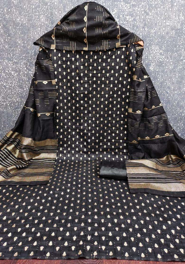 Black Embroidery Chanderi Kurta Set - Indya