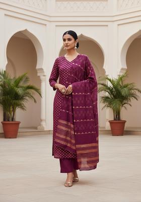 Lavender Embroidery Chanderi Kurta Set