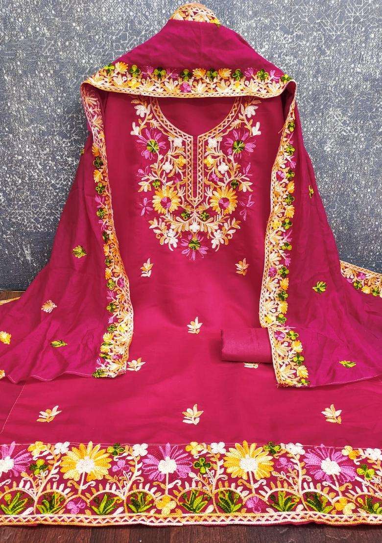 Red Embroidery Silk Kurta Set - Indya