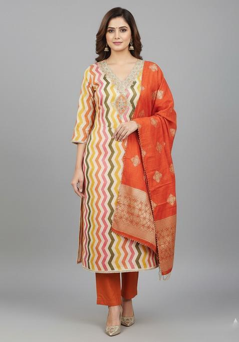 Red Embroidery Shimmer Kurta Set