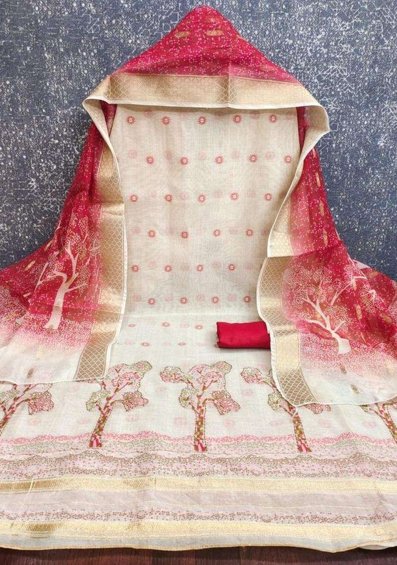 Red Embroidery Silk Kurta Set - Indya