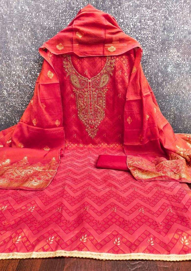 Red Embroidery Silk Kurta Set - Indya