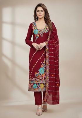 Red Embroidery Georgette Kurta Set