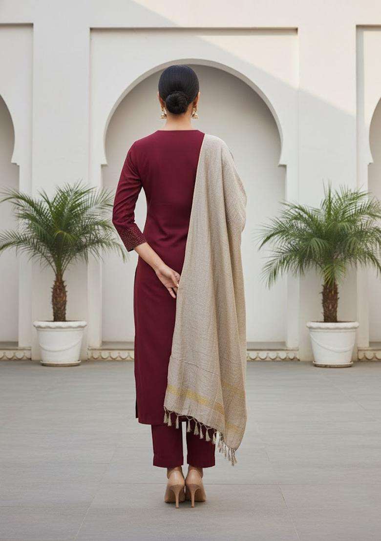 Maroon Embroidery Cotton Kurta Set - Indya