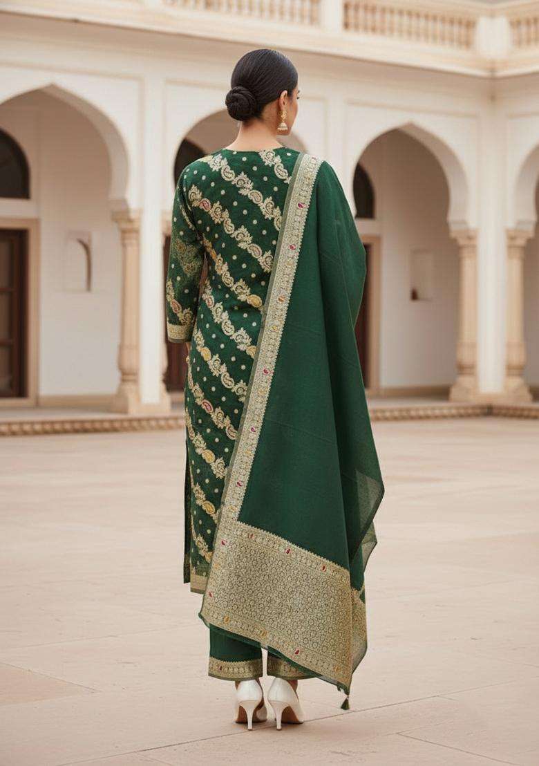 Green Embroidery Organza Kurta Set - Indya