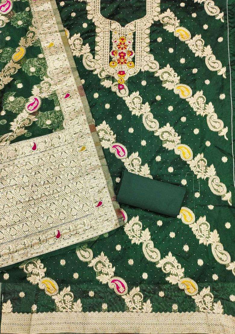 Green Embroidery Organza Kurta Set - Indya