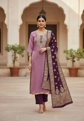 Lavender Embroidery Shimmer Kurta Set