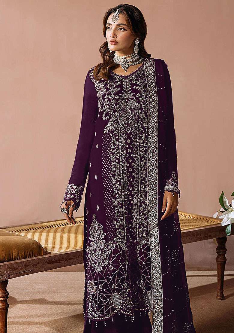 Purple Embroidered Velvet Pakistani Suit Set - Indya