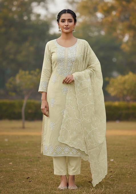Off White Embroidery Chanderi Kurta Set