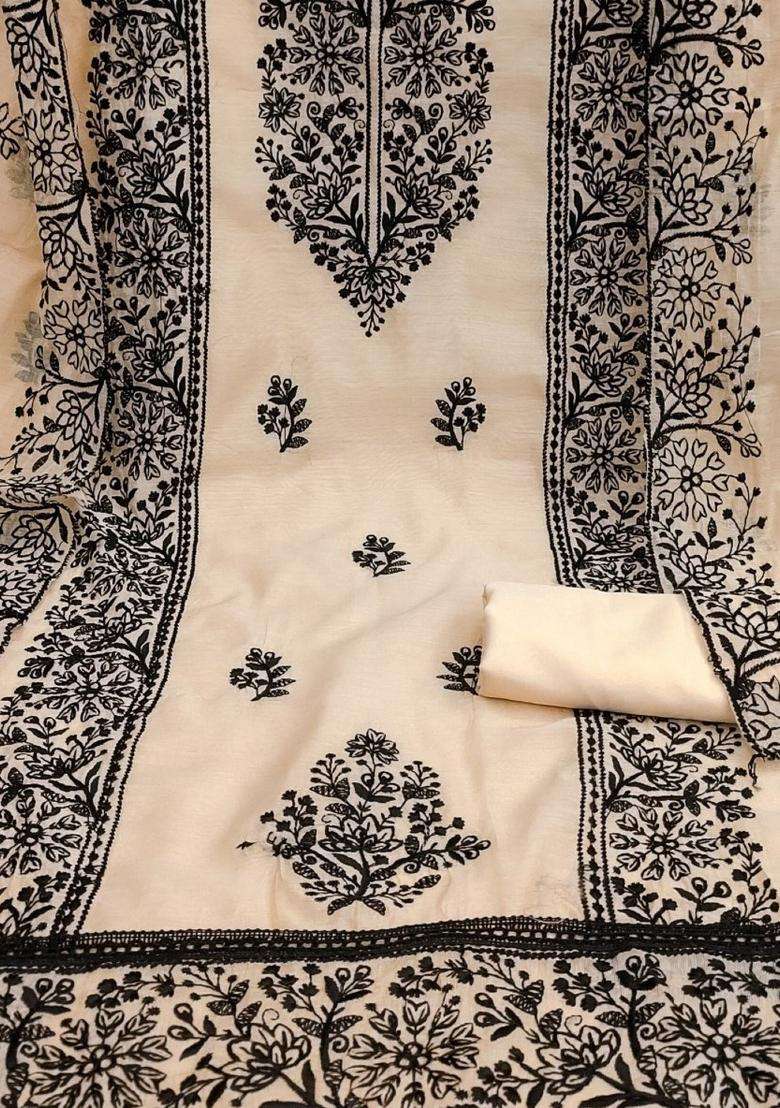 Off White Embroidery Chanderi Kurta Set - Indya