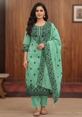 Green Embroidery Chanderi Kurta Set