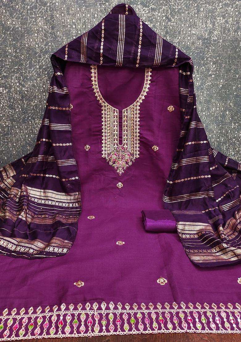 Magenta Embroidery Cotton Kurta Set - Indya