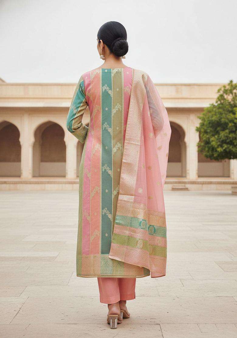 Peach Embroidery Cotton Kurta Set - Indya