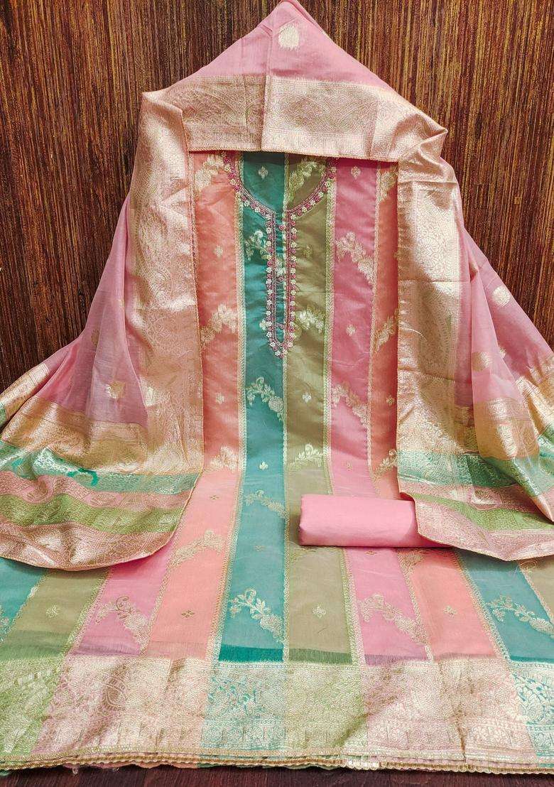 Peach Embroidery Cotton Kurta Set - Indya