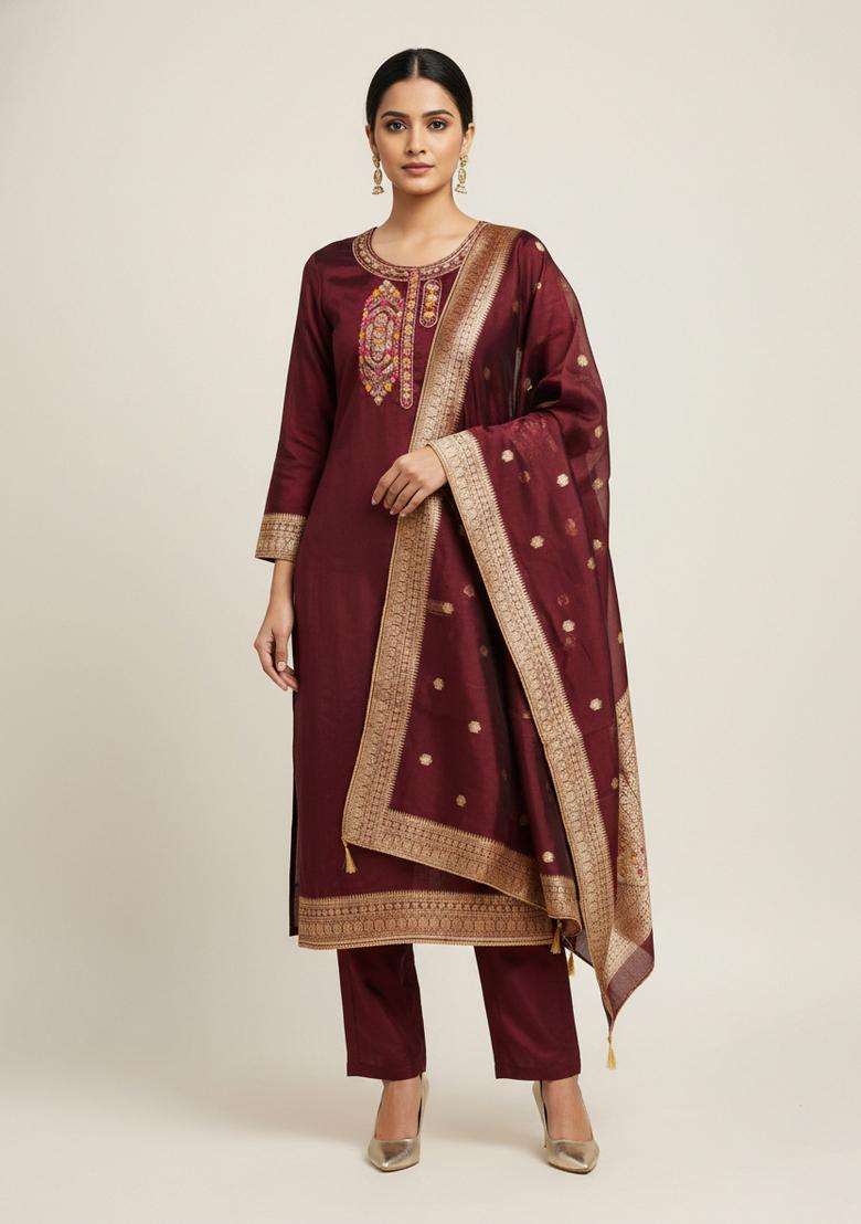 Maroon Embroidery Jacquard Kurta Set - Indya