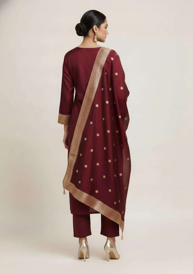 Maroon Embroidery Jacquard Kurta Set - Indya