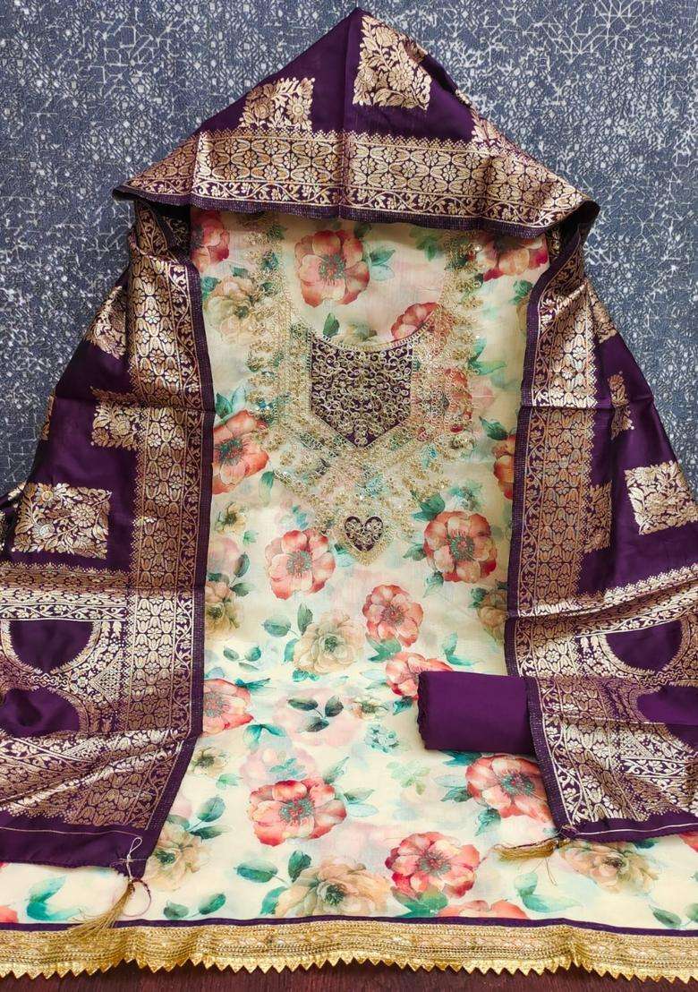 Cream Embroidery Chanderi Kurta Set - Indya