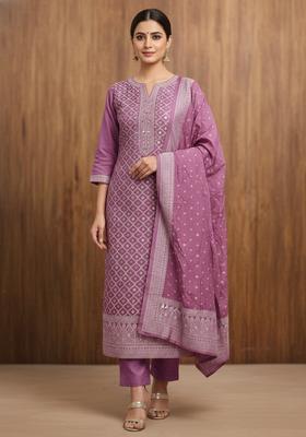 Maroon Embroidery Chanderi Kurta Set