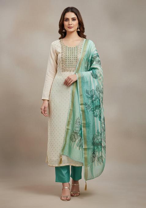 Green Embroidery Shimmer Kurta Set