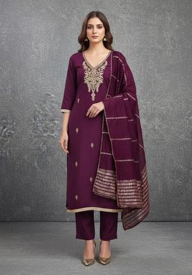 Maroon Embroidery Silk Kurta Set
