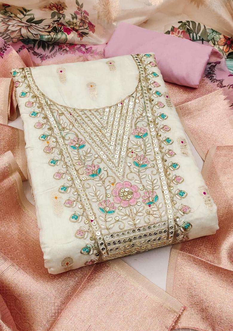 Peach Embroidery Jacquard Kurta Set - Indya