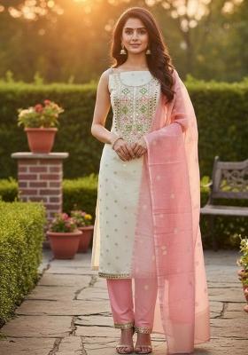 Off White Embroidered Chiffon Kurta Set