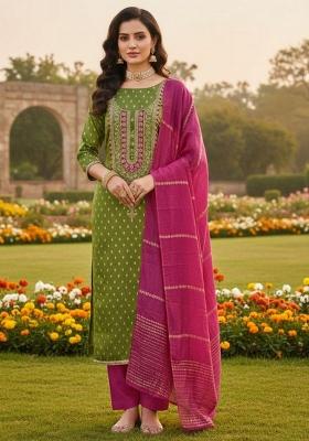 Green Embroidered Jacquard Kurta Set