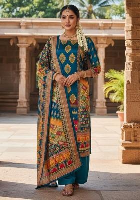 Blue Abstract Chiffon Kurta Set