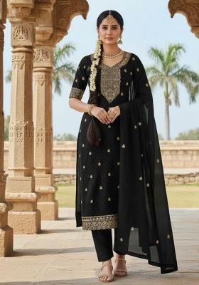 Black Embroidered Georgette Kurta Set