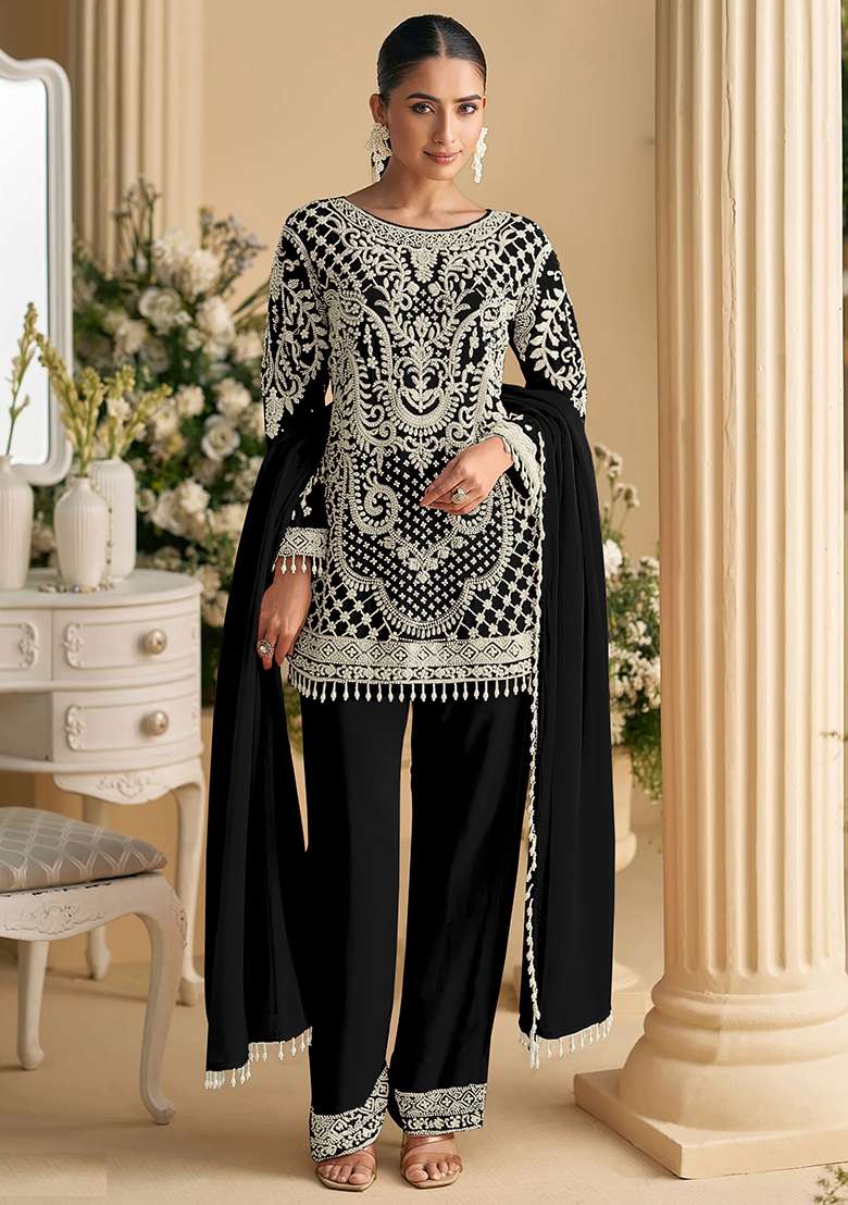 Black Embroidered Georgette Pakistani Suit Set - Indya